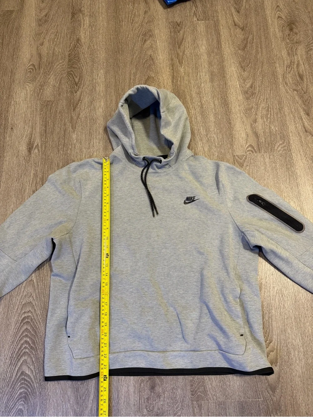 Nike Tech Fleece Hoodie Grey Pullover Sleeve Zip Pocket  XL In GUC